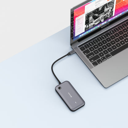 Adaptador Verbatim Inalámbrico USB-C con Lector de Tarjetas QCast Mirror WDA-01