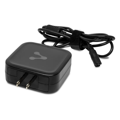 Cargador Vorago AU-405 Universal para Laptop 65W 4 Puntas Intercambiables Color Negro