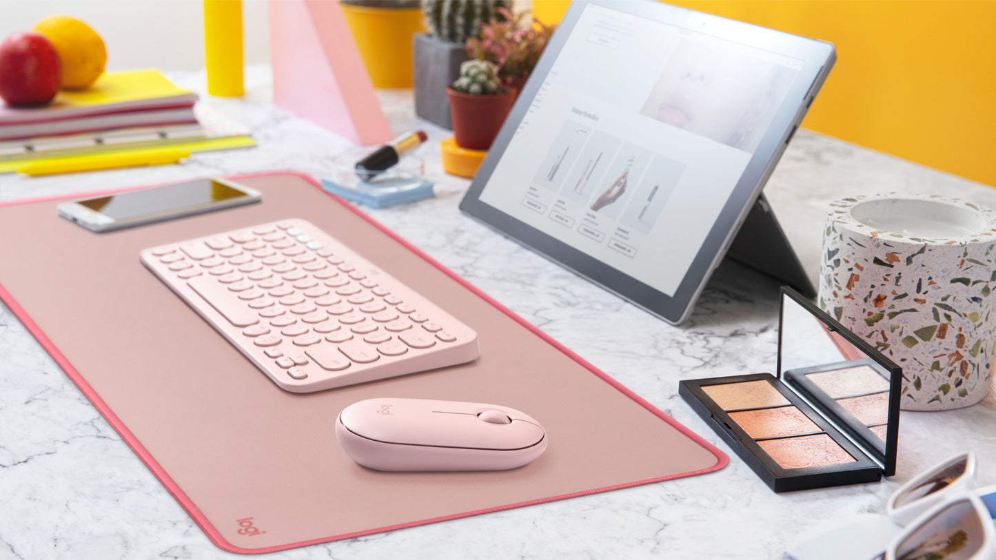 Desk Pad Logitech Studio Series Base Antideslizante Color Rosa