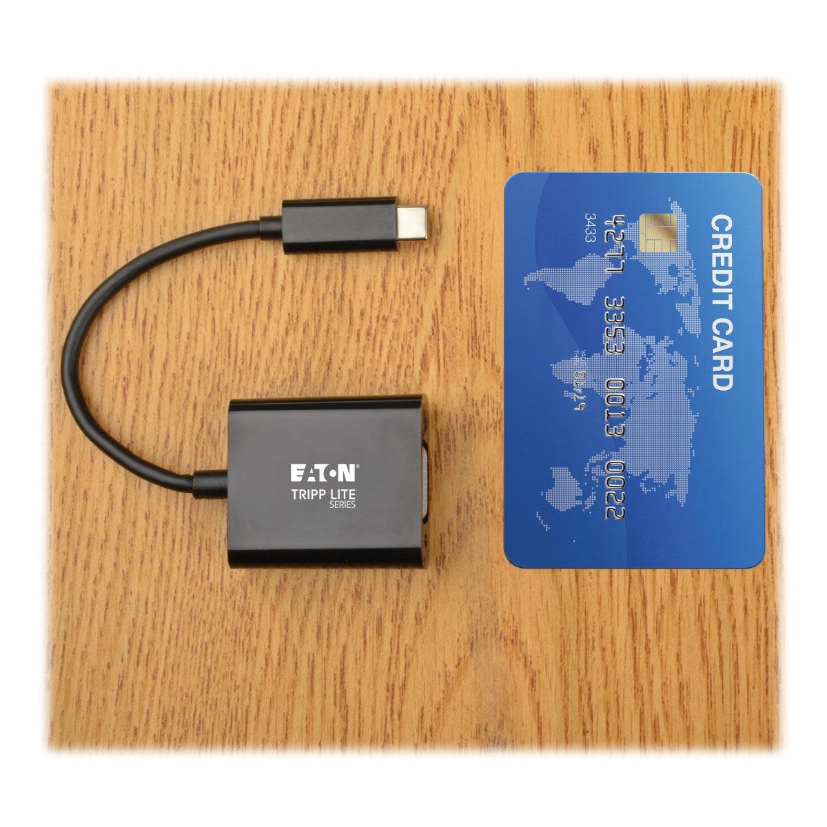 Adaptador Tripp Lite USB-C a VGA con Modo Alterno DP 1.2 Color Negro